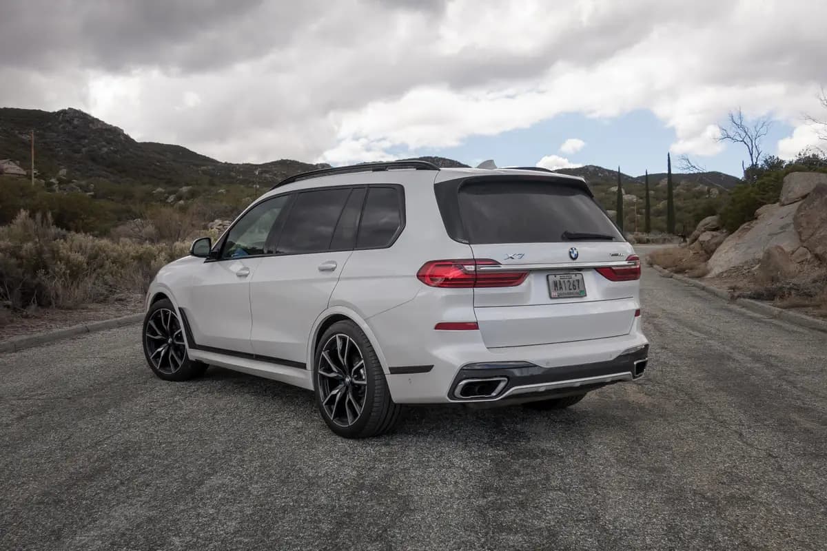 BMW X7